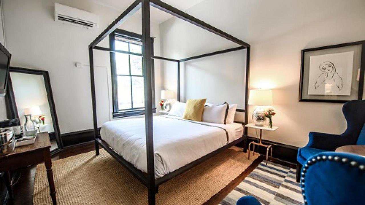 Hotel Giles คอมฟอร์ท ภายนอก รูปภาพ